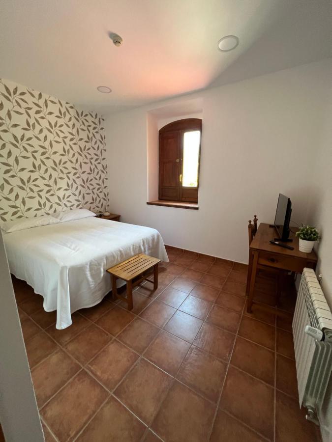 Hostal Villa El Colmenar Mombeltrán 外观 照片